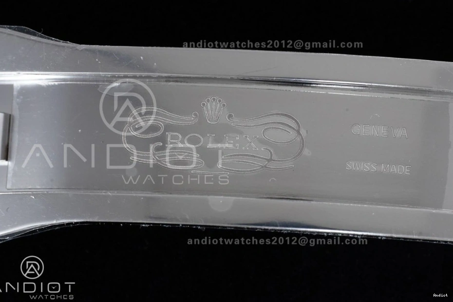 on Dial (Weighted) Oysterflex Silver VSF VS4131 Strap 1:1 Best Diamonds 126519 Daytona Edition Black V2 0306